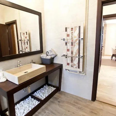 Apartment Belgrade's 1st Class Apartment, Vracar Belgrade