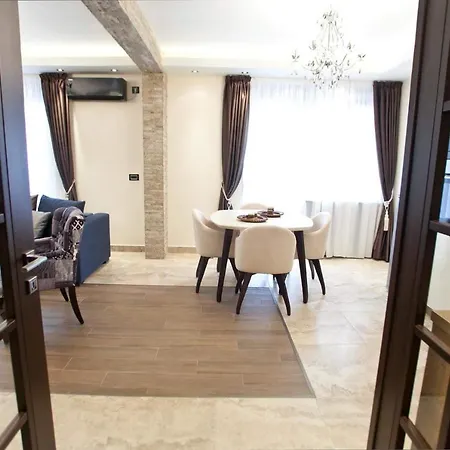 Belgrade's 1st Class Apartment, Vracar Belgrade